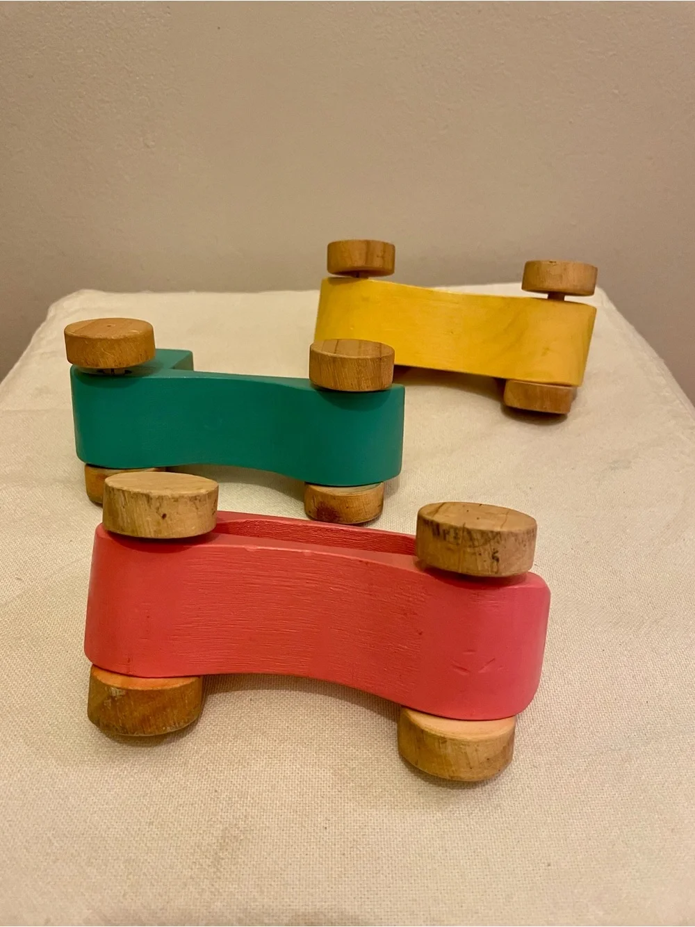 Montessori Wooden Vehicle Set Cars Trucks Peg Dolls Waldorf Open Ended Toy EUC